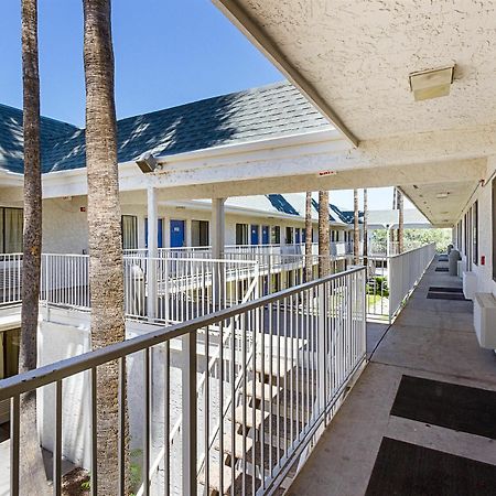 Motel 6-Mesa, Az - South Екстериор снимка