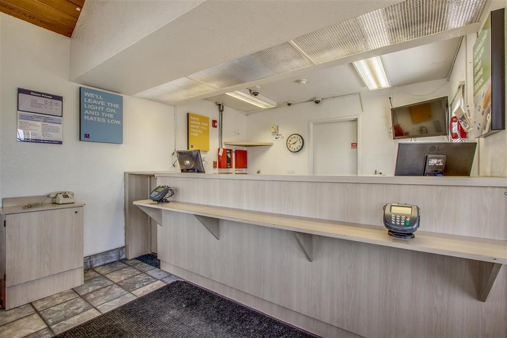 Motel 6-Mesa, Az - South Интериор снимка