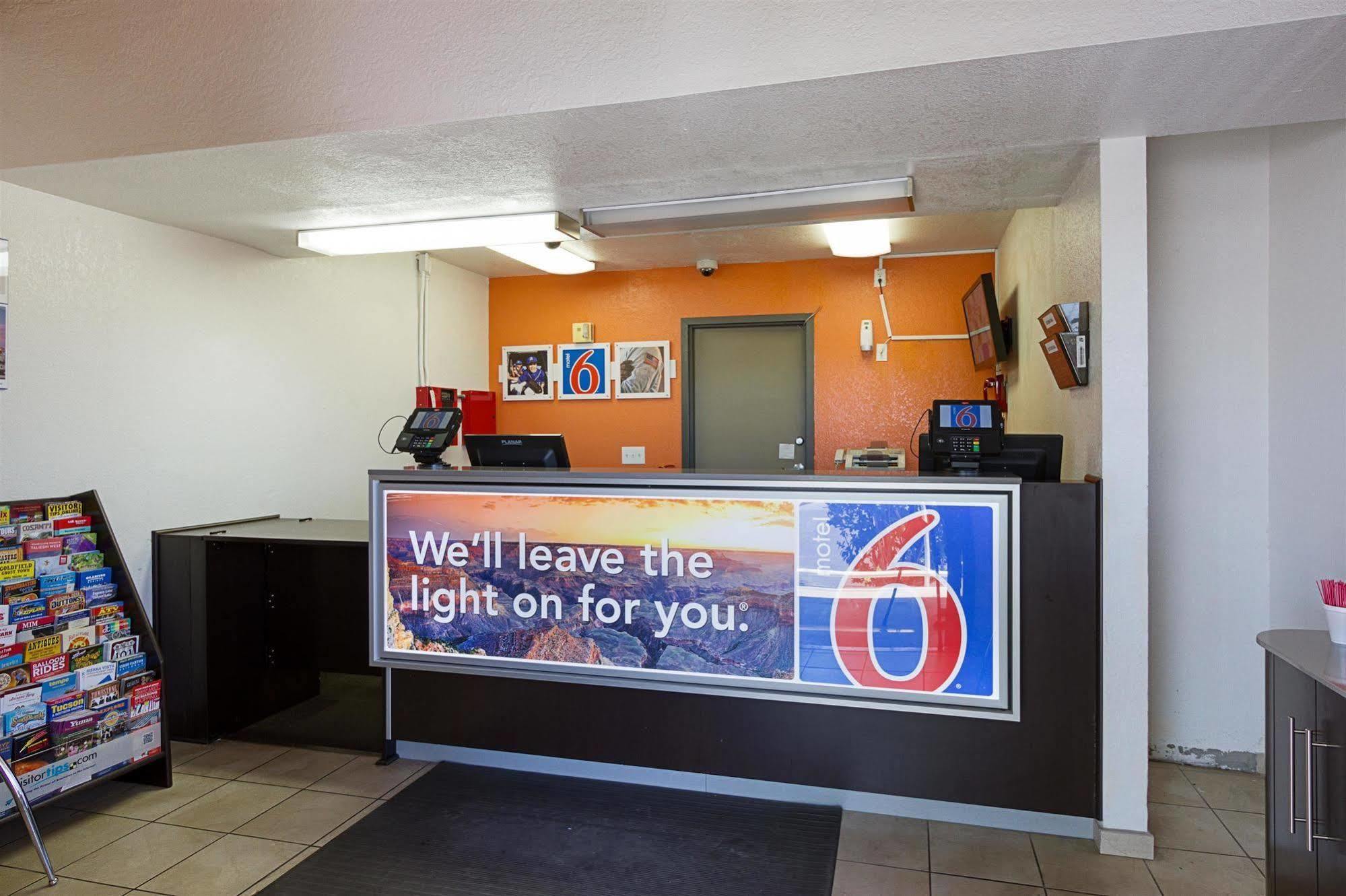 Motel 6-Mesa, Az - South Екстериор снимка