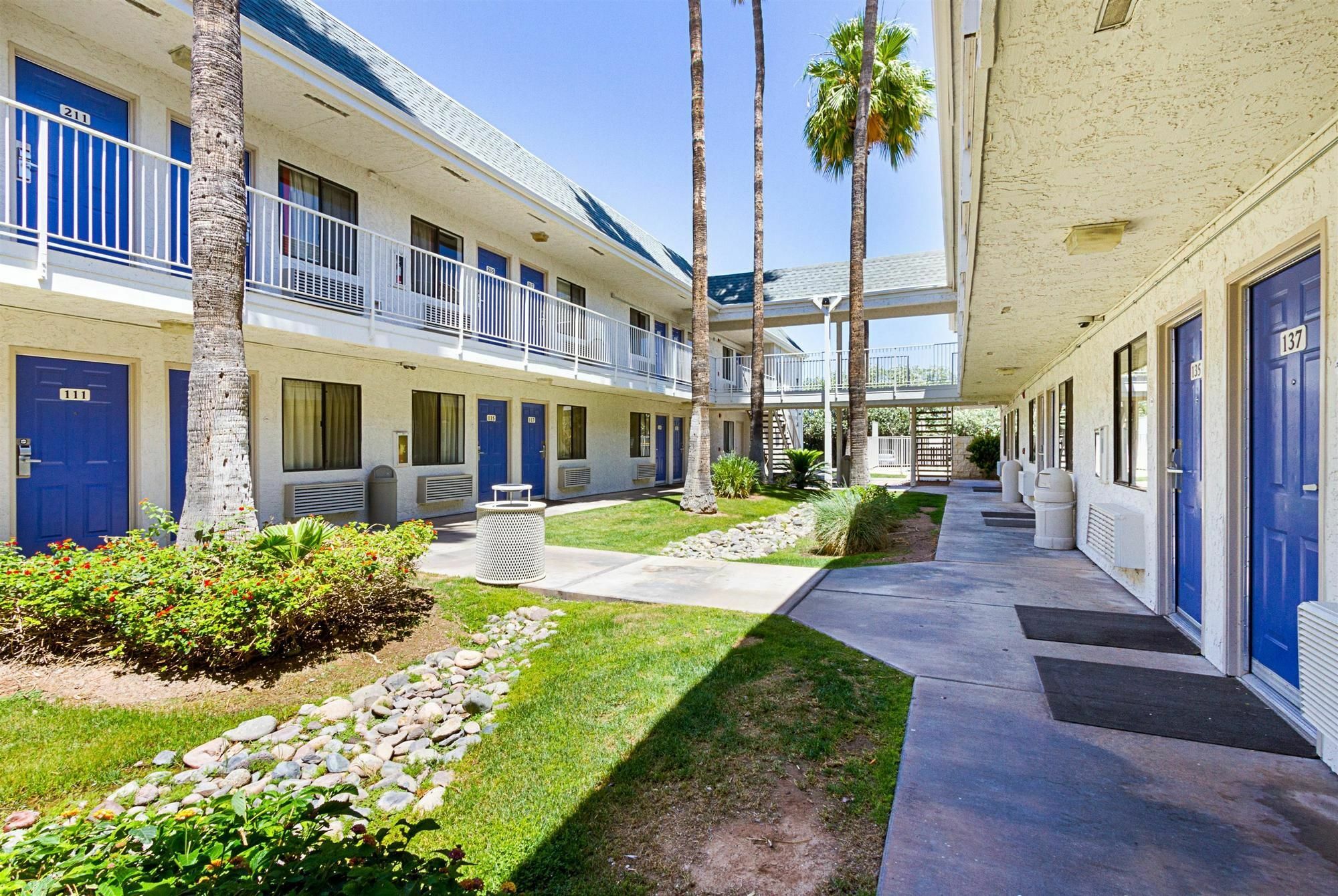 Motel 6-Mesa, Az - South Екстериор снимка
